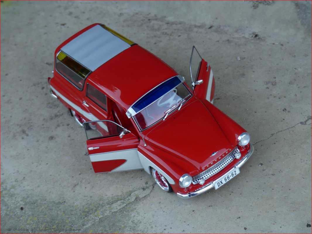 1:18 Wartburg 312 Camping 1965 mit Alufelgen und inkl OVP